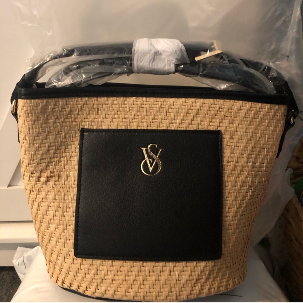 Victoria Secret Cinch Top Black Gingham and Tan Woven Raffia Straw Shoulder Bag